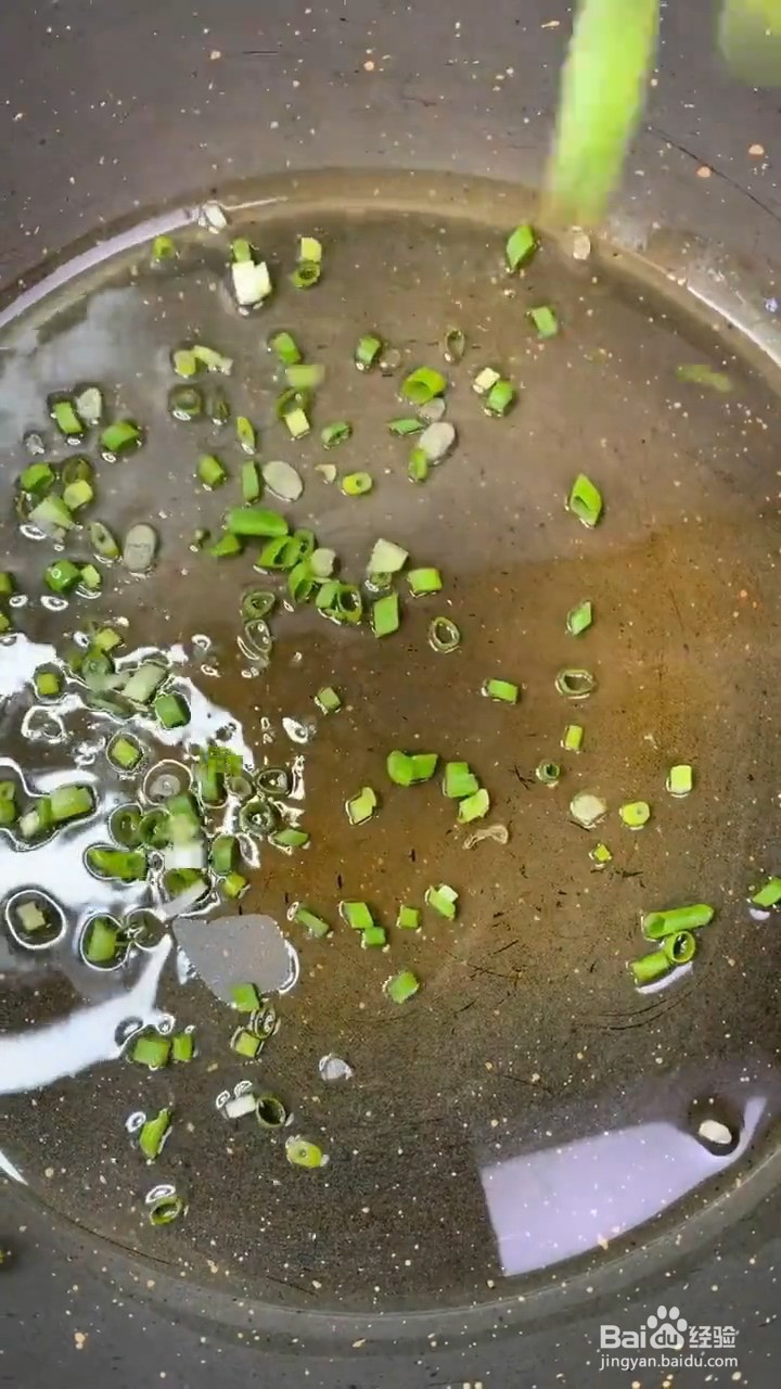 如何做西红柿疙瘩汤?