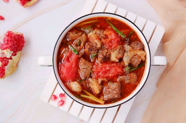 浓郁番茄炖牛腩