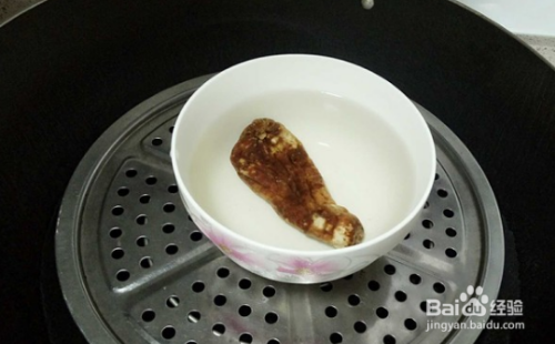 鸽子炖天麻的做法