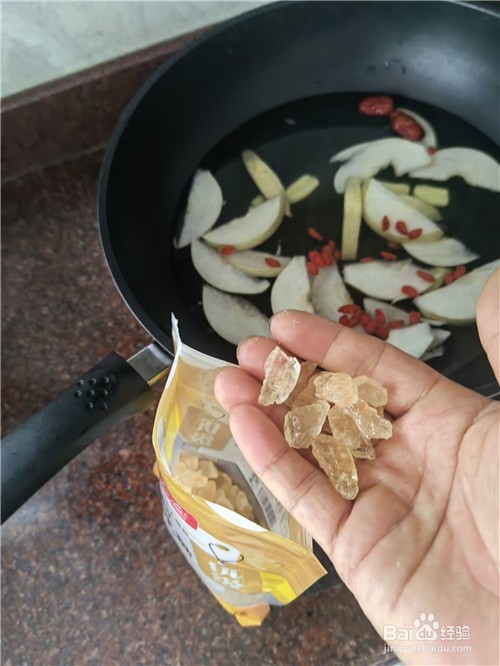 生姜雪梨煮水方法