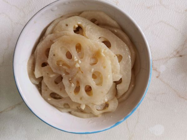 凉拌簑衣藕片丨拯救夏天无食欲