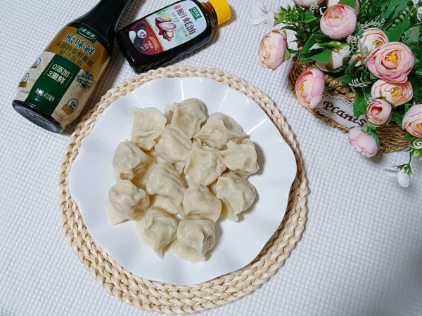 青萝卜肉馅水饺