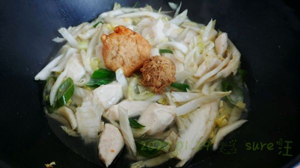 葱油白菜烧藕圆