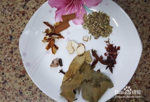 清炖枸杞羊肉汤是如何做的？怎么做好吃？