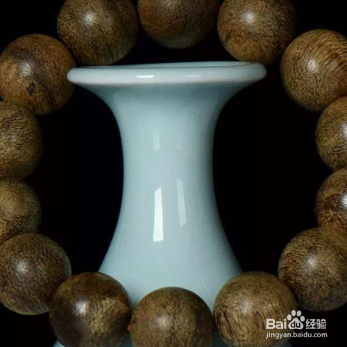 山桃核手串怎么养红