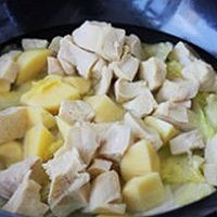 白菜炖冻豆腐