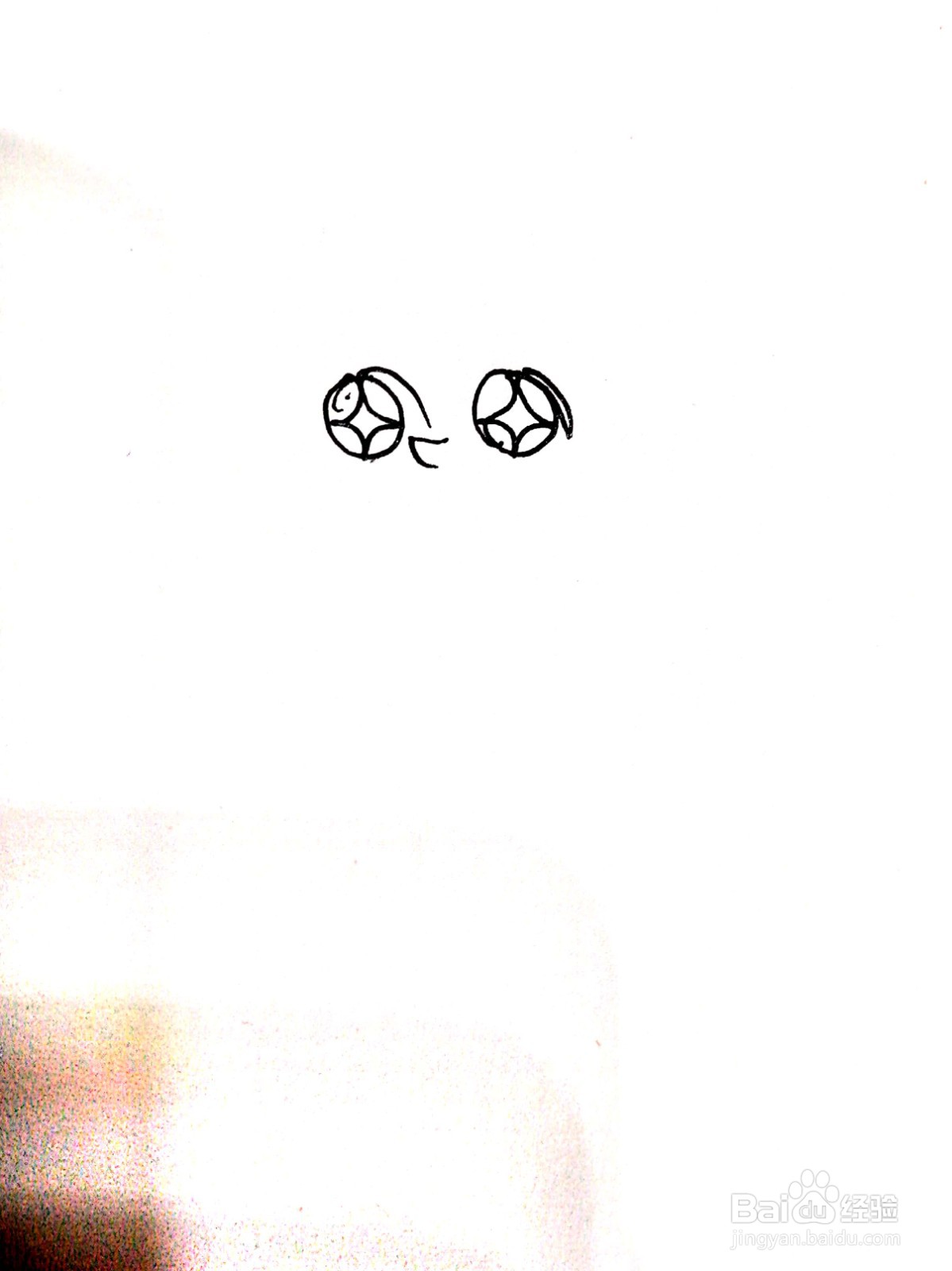 戴着鸭舌帽的女孩线描画怎么画