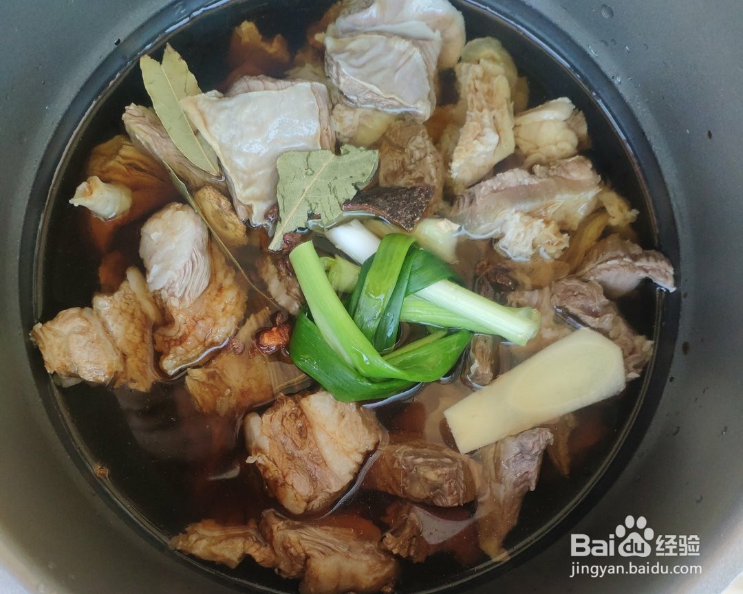 如何制作牛腩烧腐竹