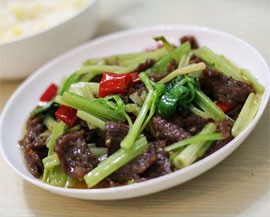 芹菜炒牛肉丝