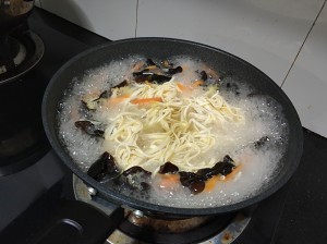 巨好吃凉拌千张的做法