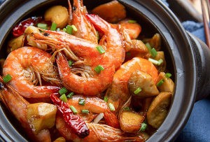 海虾煲杏鲍菇的做法