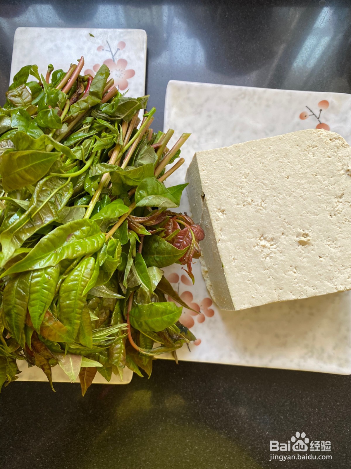 香椿拌豆腐怎么做