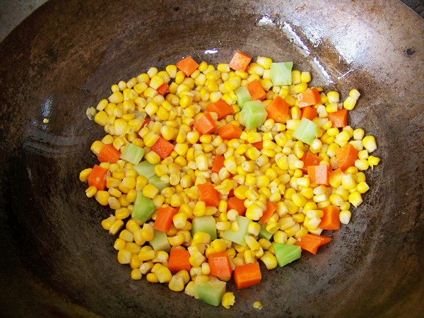 西兰花彩蔬小炒