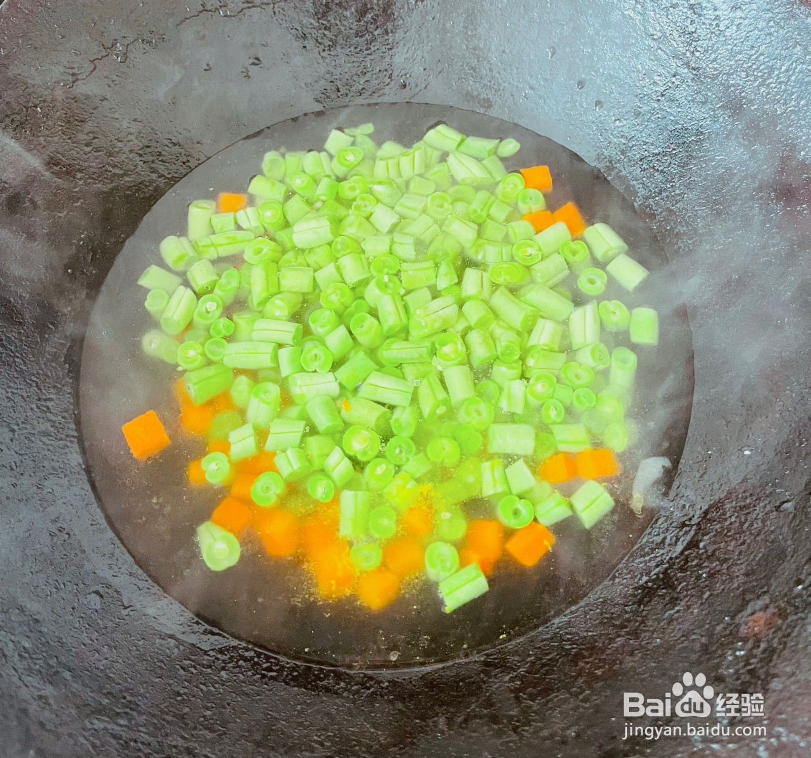 酱香豆角炒肉末的做法