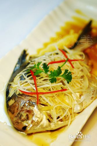 做好清蒸鱼的九大关键秘诀----【清蒸平鱼】