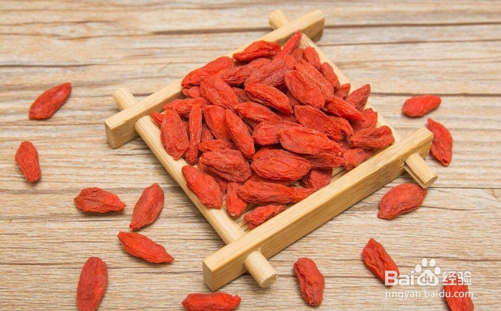 女人经期要吃什么才能帮助身体做好排毒?