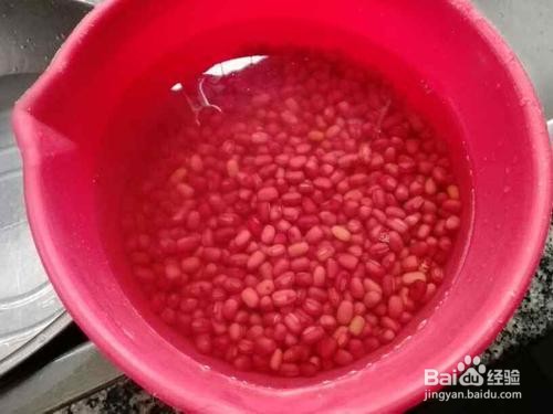 红豆莲子甜汤