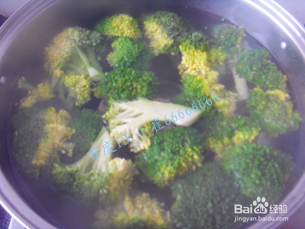 抗雾霾美食——耗油西兰花炒木耳