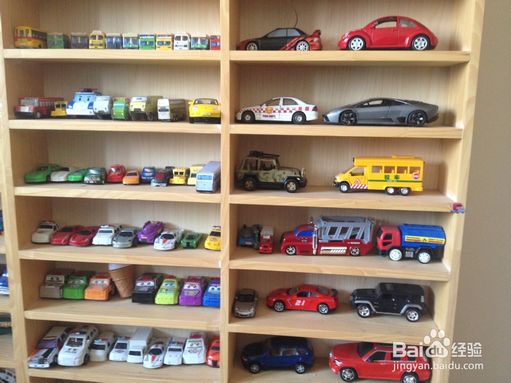 5岁小弟弟收藏车的木质车柜尺寸和做法