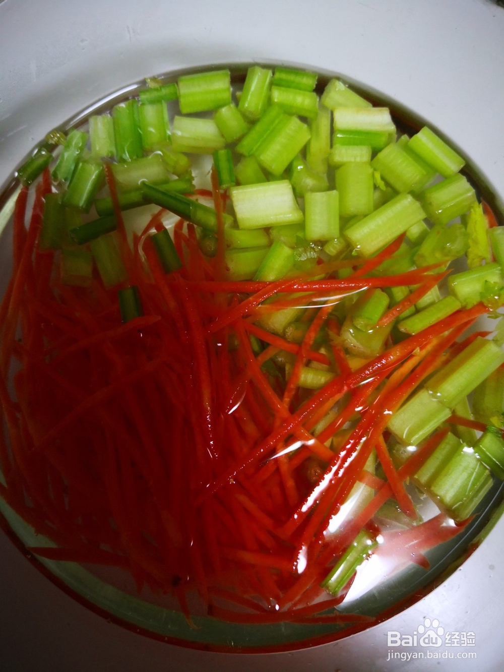 如何制作芹菜米粥