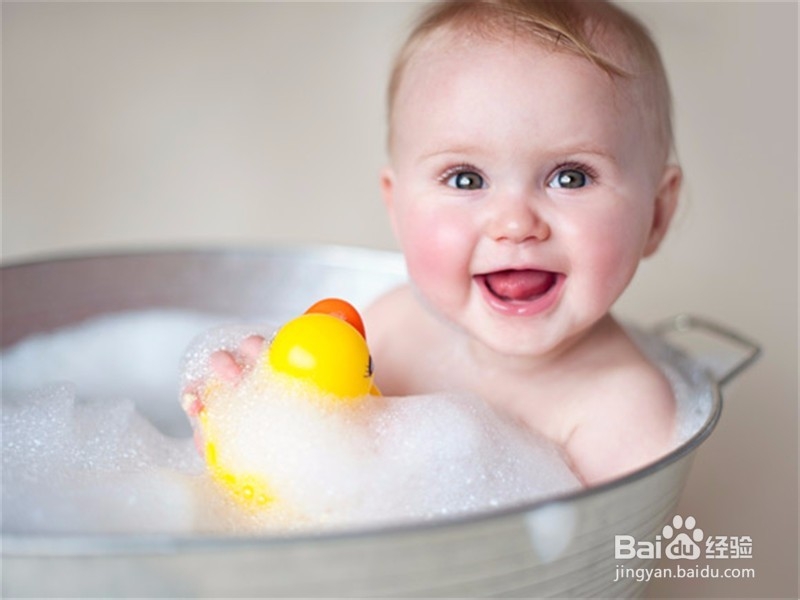 婴幼儿洗澡需要注意哪些事项