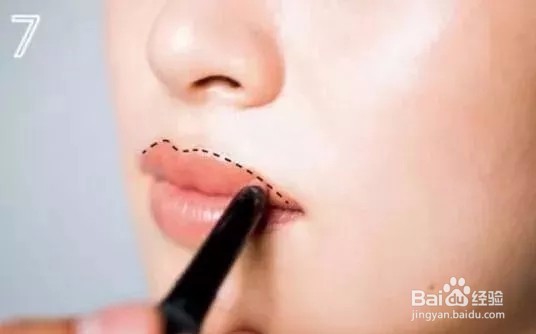 适合亚洲人脸型的修容化妆技巧，打造巴掌脸！