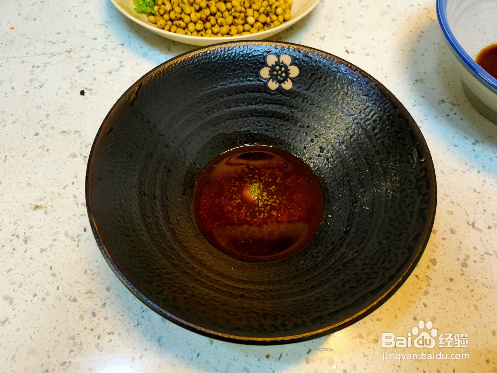 酱肉米线的做法