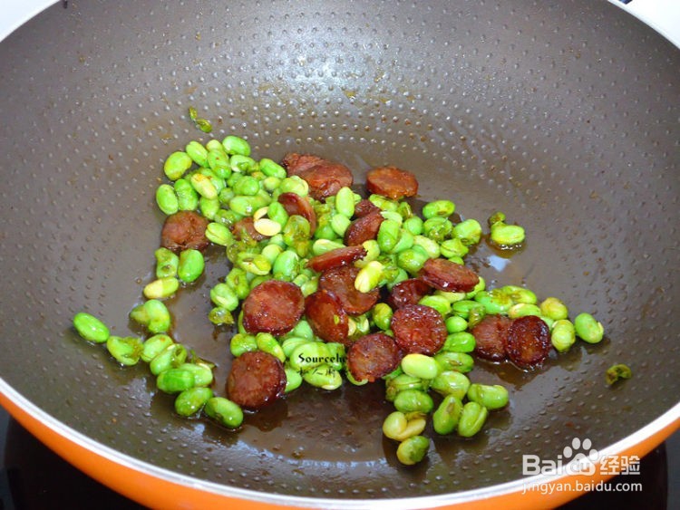 简单菜香肠炒毛豆