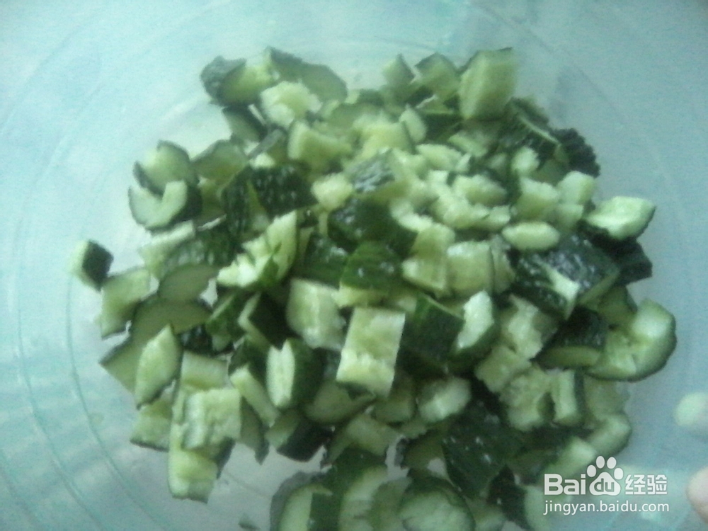 凉拌猪耳朵的家庭做法