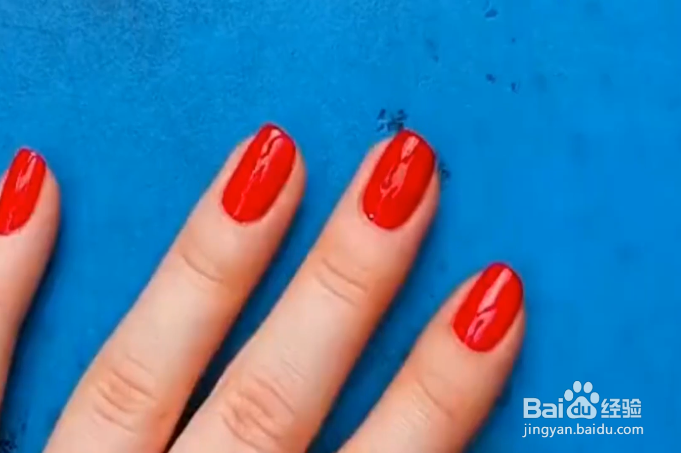 如何学会卷发和补指甲的小技巧？