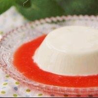 介绍光明牛奶布丁配草莓汁的简单做法