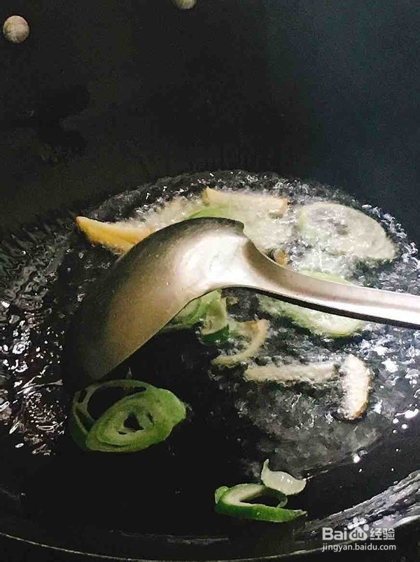 如何制作酱香鸡丝