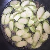 丝瓜肉末蛋汤