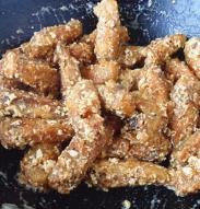 如何做咸鸭蛋焗鸡翅