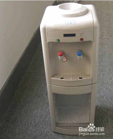 饮水桶里青苔怎么清洗