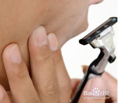 怎样清洁卫生间里的小物品