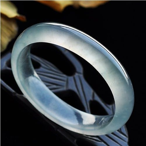 教你如何估算缅甸翡翠手镯价格