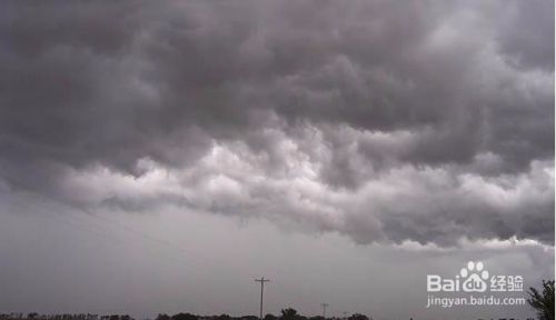 ps教程:制作暴风雨来临时的效果