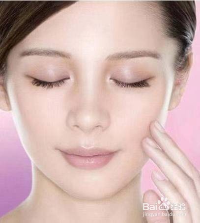 粉底卡粉怎么办