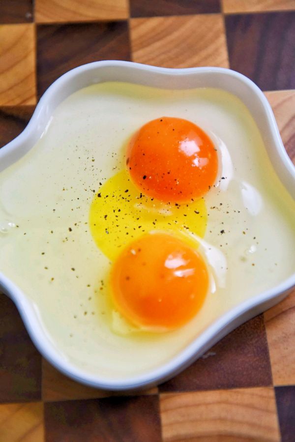 青花鱼牛油果三明治