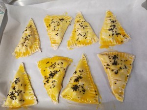怎么做好吃的手抓饼香蕉派手抓饼香蕉派的做法