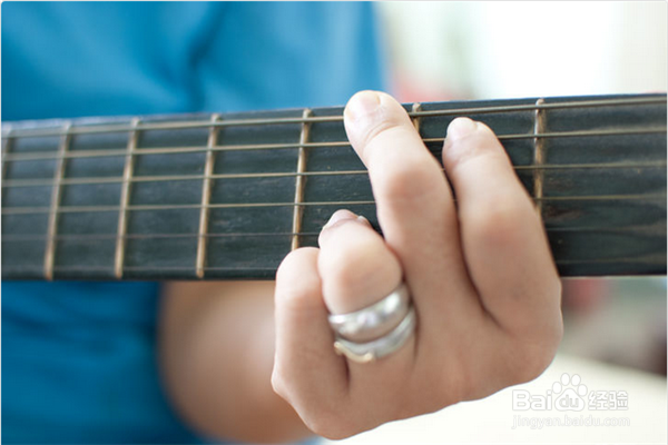 如何自学吉他?原声吉他速成指南