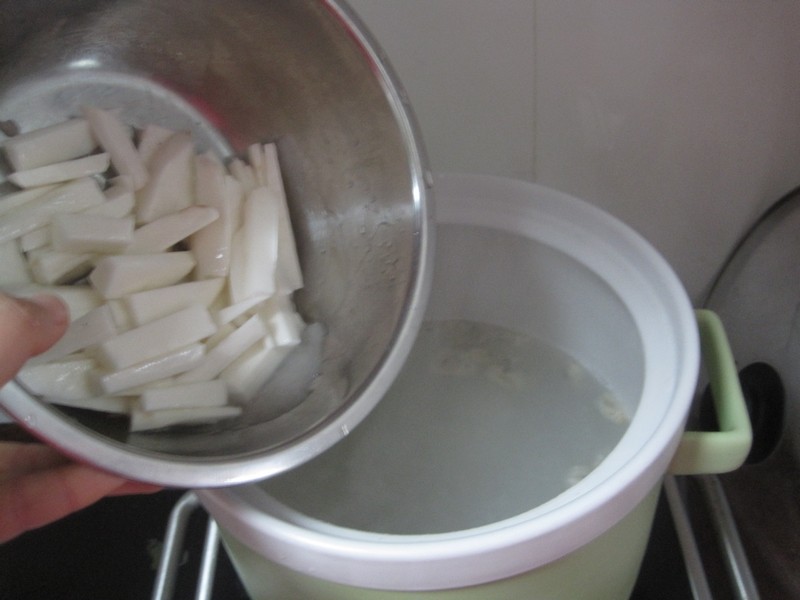 蛤蜊肉淮山粥，看完你心动了吗?