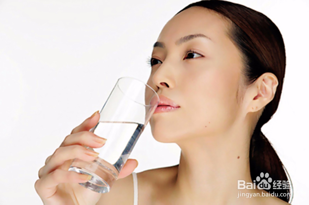 皮肤容易水肿脸胖怎么办如何排出肌肤多余水分