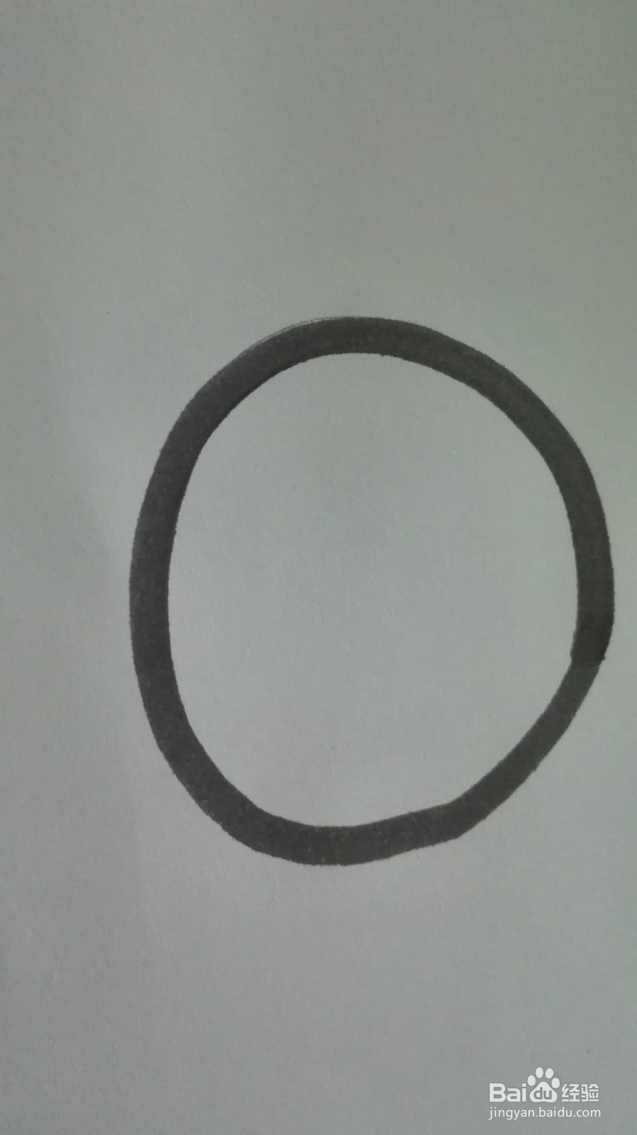 如何画出可爱的小猪