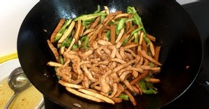 家常小炒香干肉丝