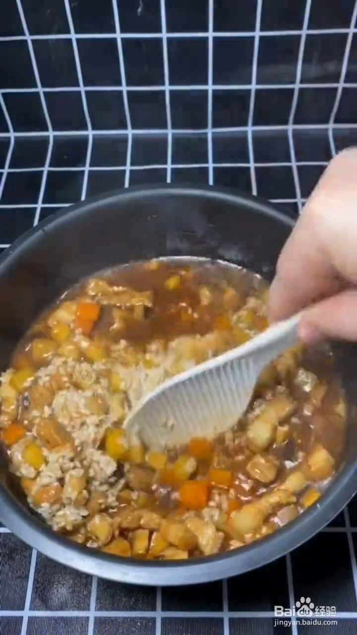 怎么做五花卤肉饭