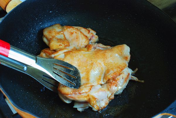 滋味十足照烧鸡腿饭