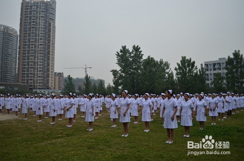 如何举办5.12护士节暨授帽仪式活动