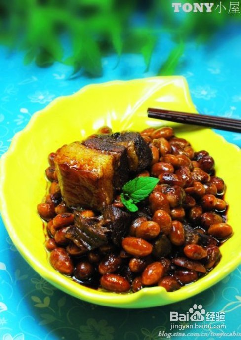 那一碗令人难以抗拒的酥黄豆烧肉